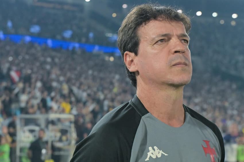 Fernando Diniz em Vasco x Fluminense (Foto: Thiago Ribeiro/AGIF/GazetaPress)